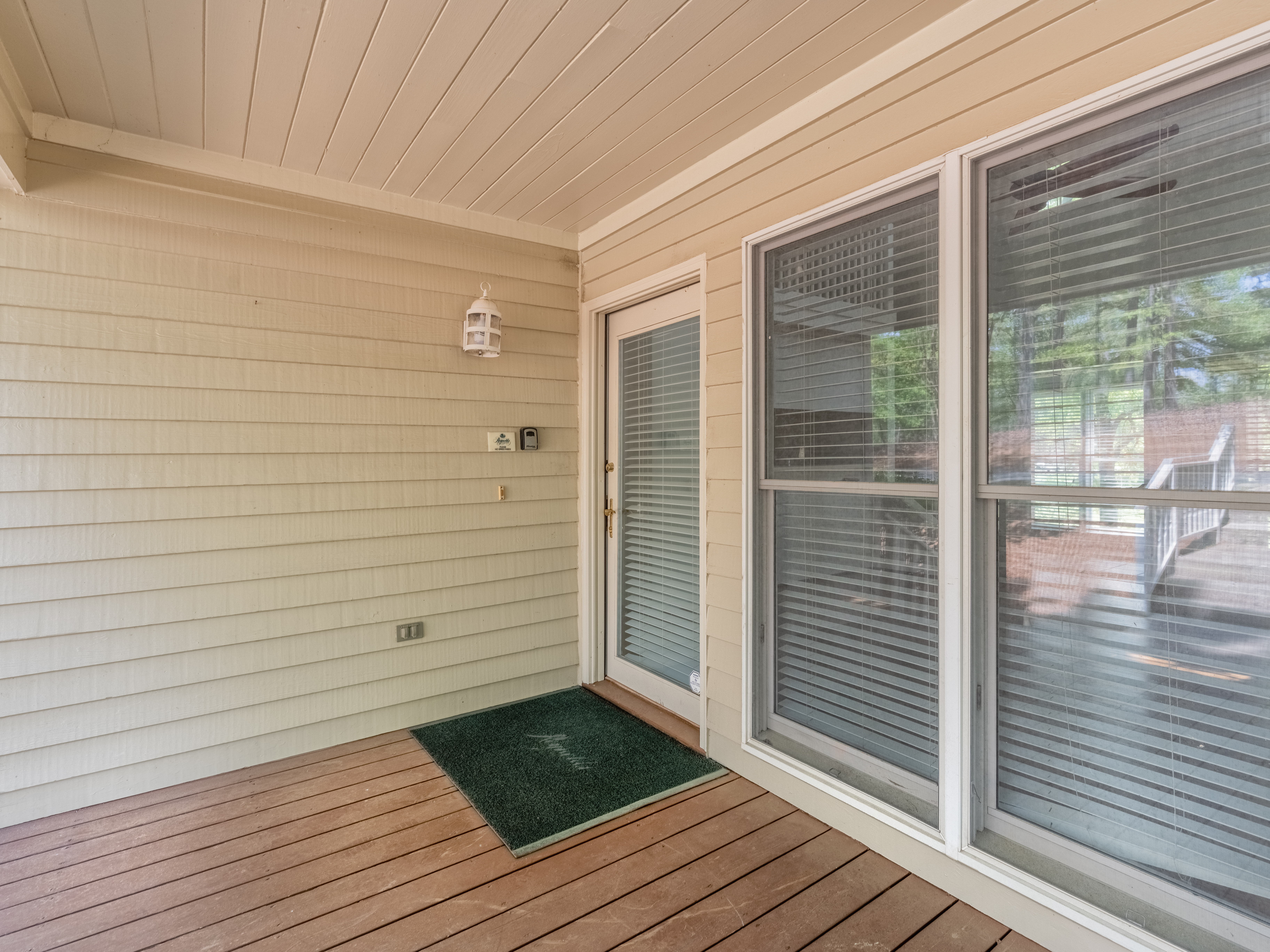 1002 Cupp Lane image 4